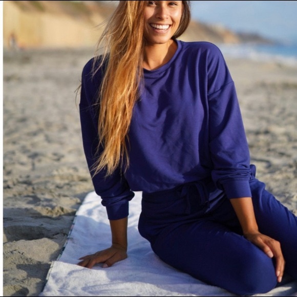 Fabletics Monica Cinched Pullover In 